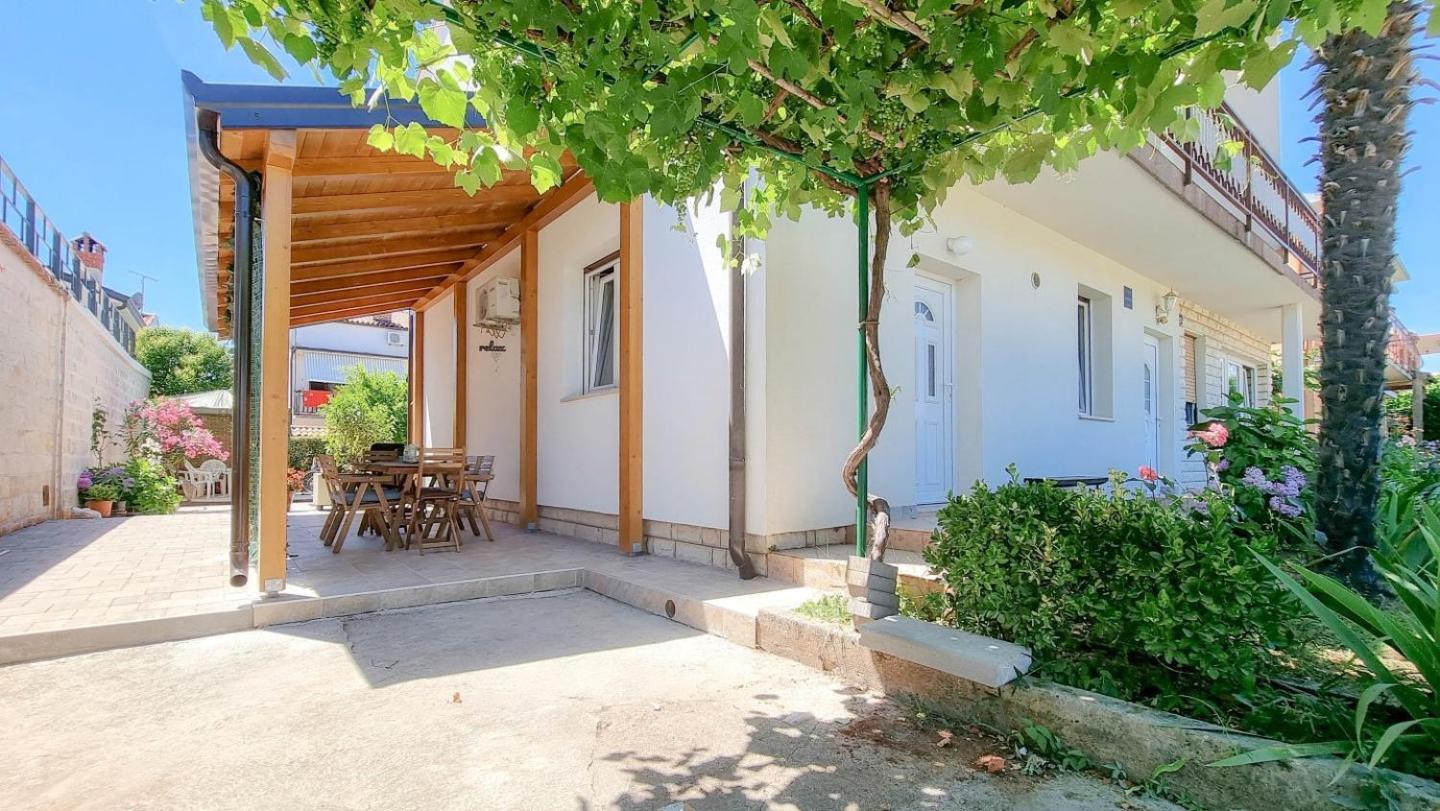 Bosko Appartement Umag Buitenkant foto
